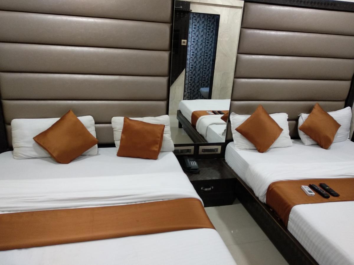 Hotel Karishma Bombaj Zewnętrze zdjęcie